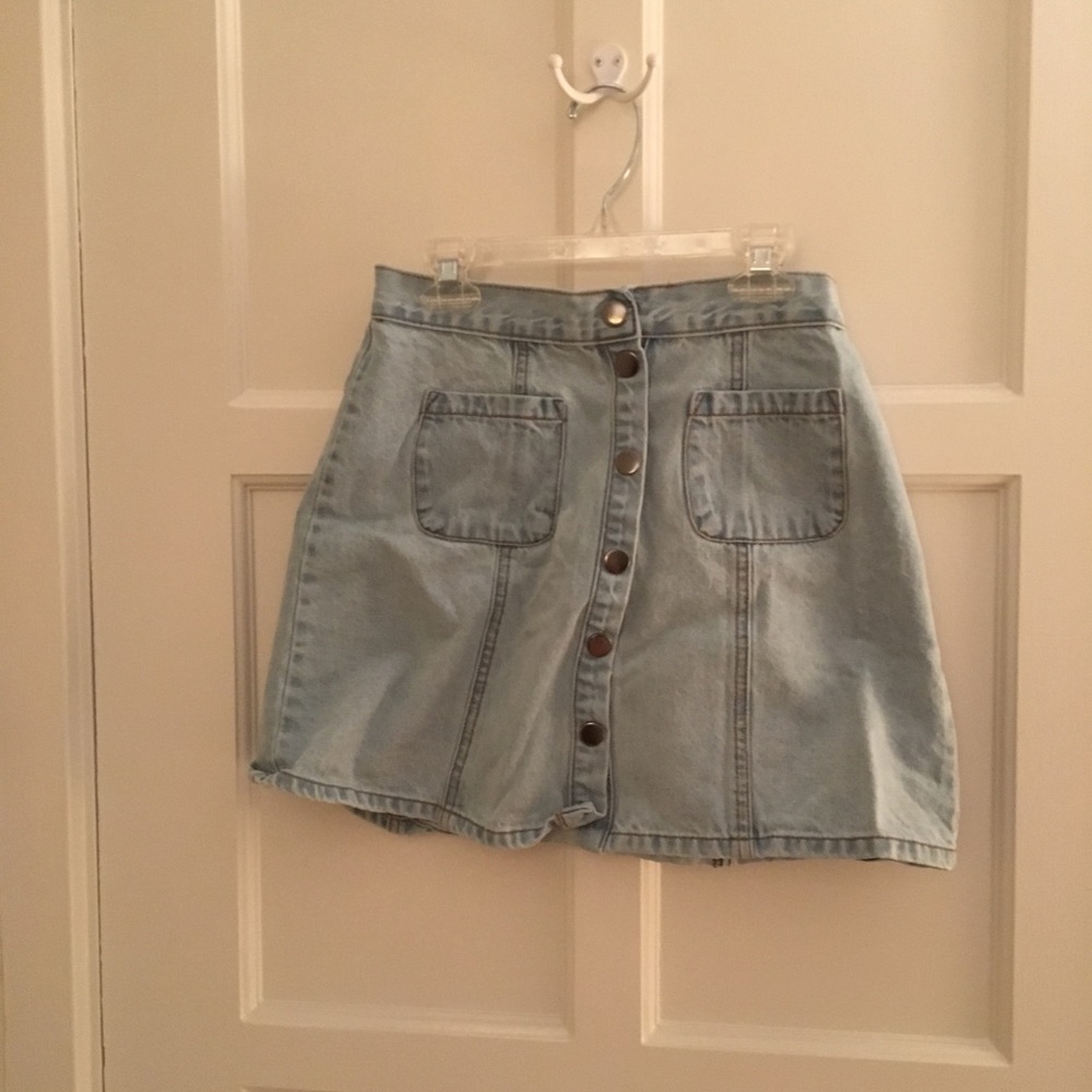 Denim skirt